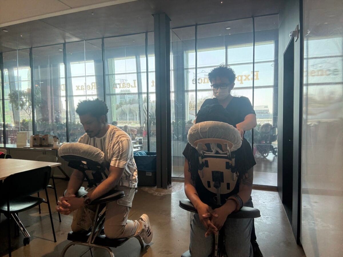 Gallery 5 on site chair massage nyc